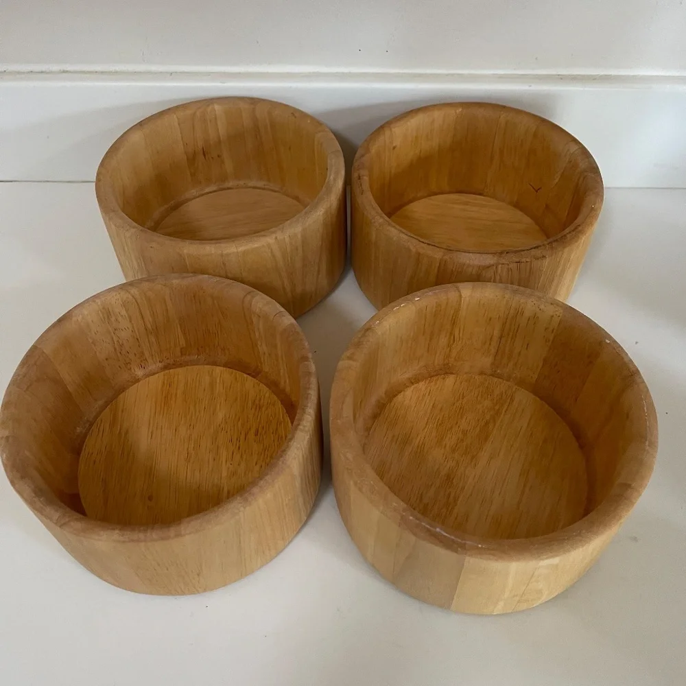 Crate & Barrel Wooden Salad Bowls Serving Dish Set of 4